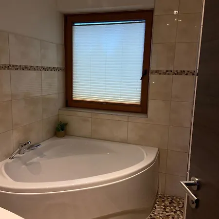 Kuschelige Auszeit - Kamin, Schaumbad Und Wohnkueche Fröndenberg