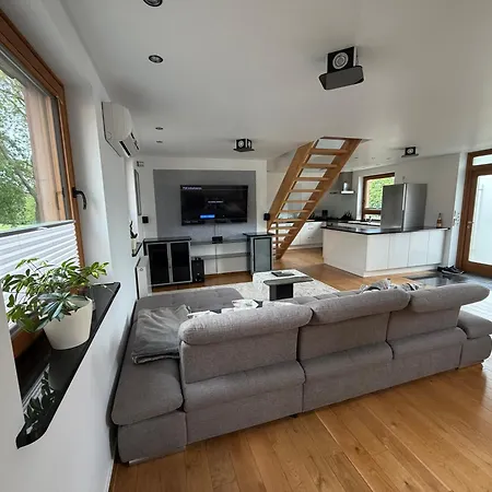 Kuschelige Auszeit - Kamin, Schaumbad Und Wohnkueche Apartman *