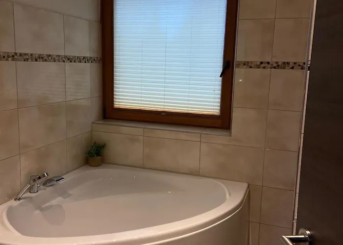 Kuschelige Auszeit - Kamin, Schaumbad Und Wohnkueche Fröndenberg