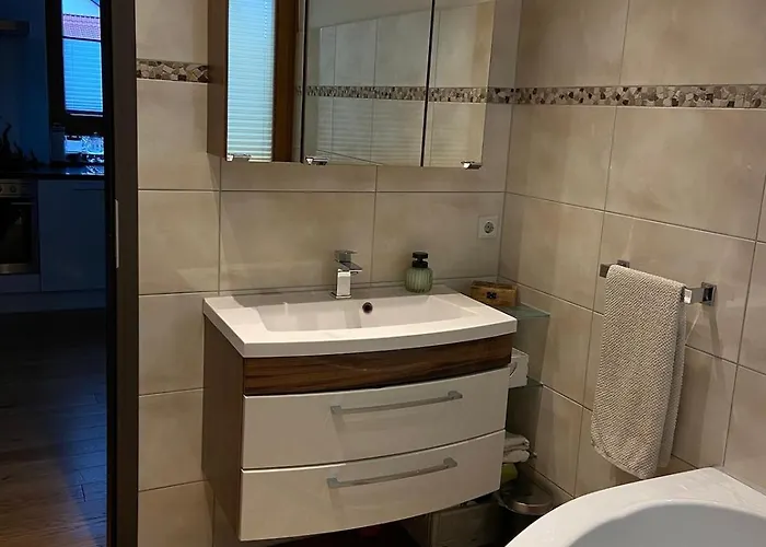 Kuschelige Auszeit - Kamin, Schaumbad Und Wohnkueche